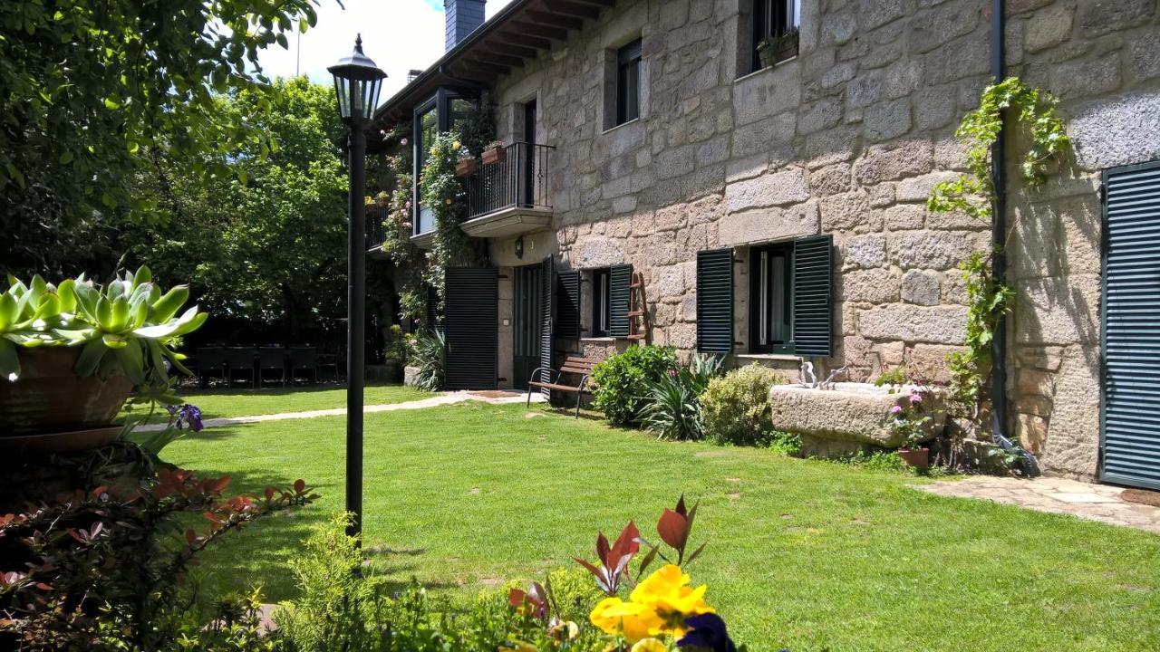Conjunto Entre Acebos Sotillo de Sanabria Exterior foto